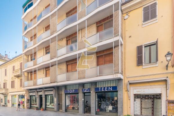 Vendita appartamento di 80 m2, Valenza (AL) - 14