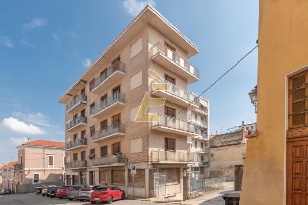 Vendita appartamento di 114 m2, Valenza (AL) - 1