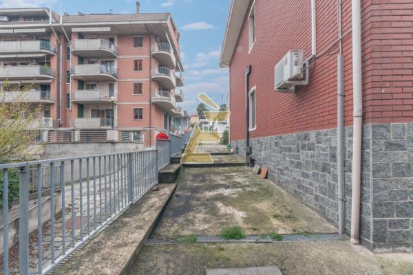 Vendita casa bi/plurifamigliare di 222 m2, Valenza (AL) - 40